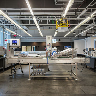 Αυτόματη Συσκευή Περιτυλίγματος Κώνων Μετά την Υπηρεσία Τεχνική Υποστήριξη Βίντεο για τη Γραμμή Παραγωγής Παγωτού